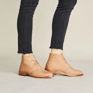 Nisolo Isa boot